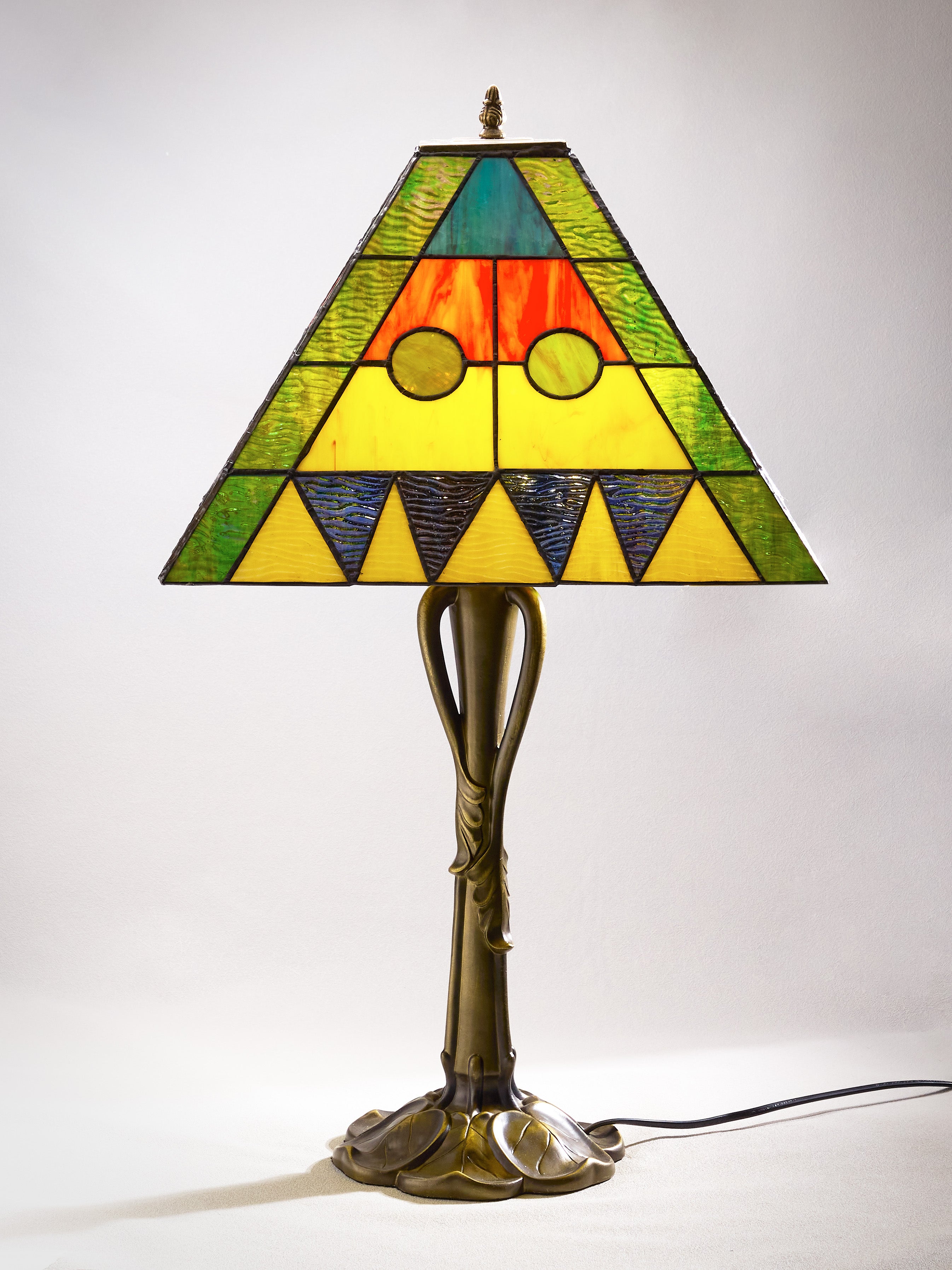 Pyramid's Watch - Lamp